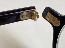 画像をギャラリービューアに読み込む, オリバーゴールドスミスの丁番が完全に折れてしまっても修理は可能