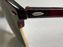 画像をギャラリービューアに読み込む, レイバンの丁番の曲がりや不調