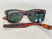 画像をギャラリービューアに読み込む, レイバンのサングラスの修理