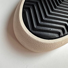 画像をギャラリービューアに読み込む, ARATA Outsole No.9 Goose