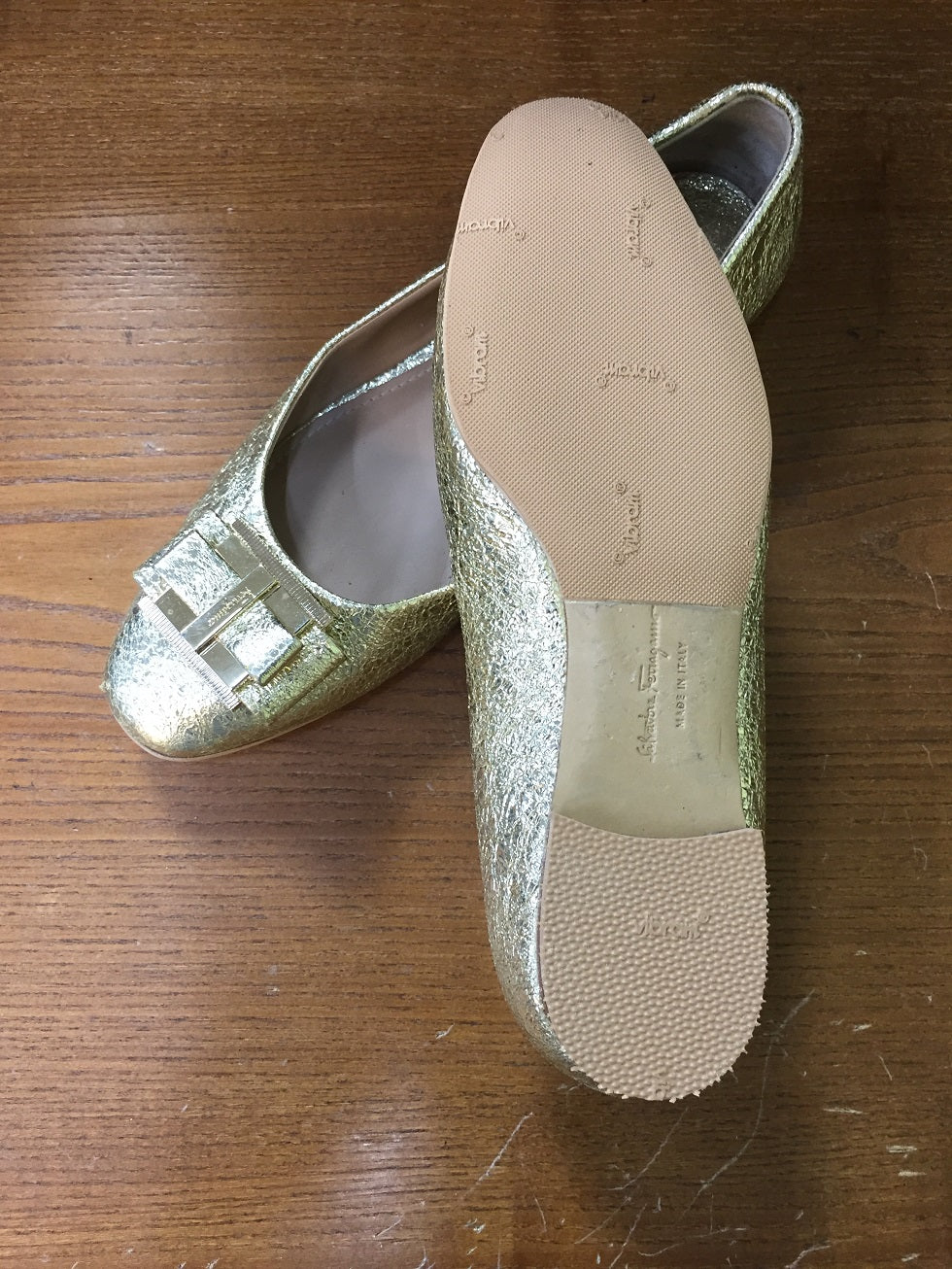 6C　SALVATORE FERRAGAMO　 茶　ソール・リフト交換済み新品 フェラガモの靴修理＆クリーニング｜靴・パンプス・ブーツ定額
