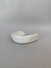 画像をギャラリービューアに読み込む, Arata Plastic Parts Type4 NB574