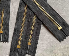 画像をギャラリービューアに読み込む, Talon Zipper #5 teeth&amp;slider/brass tape/black 20cm・30cm